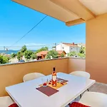 Zanic Apartman Zára
