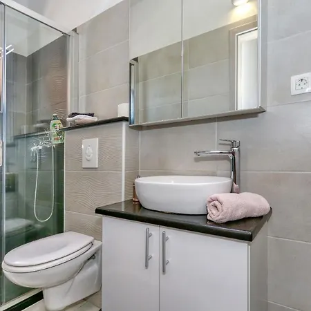 Zanic Apartment *